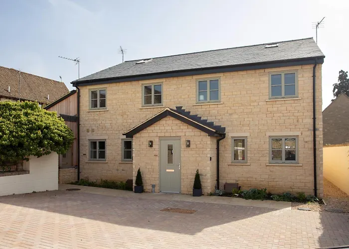 Harpers Yard - 30 Chipping Norton