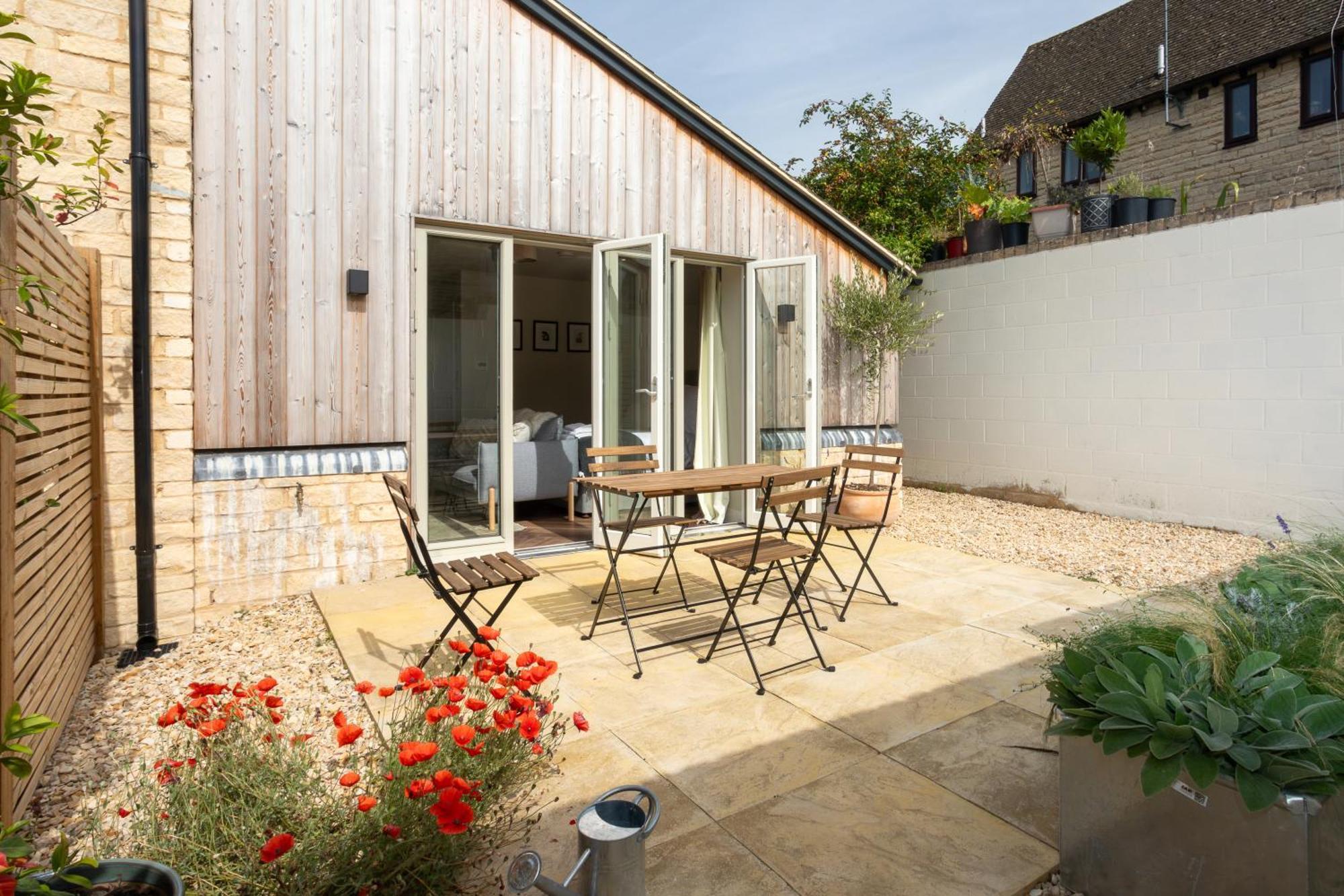 Harpers Yard - 30