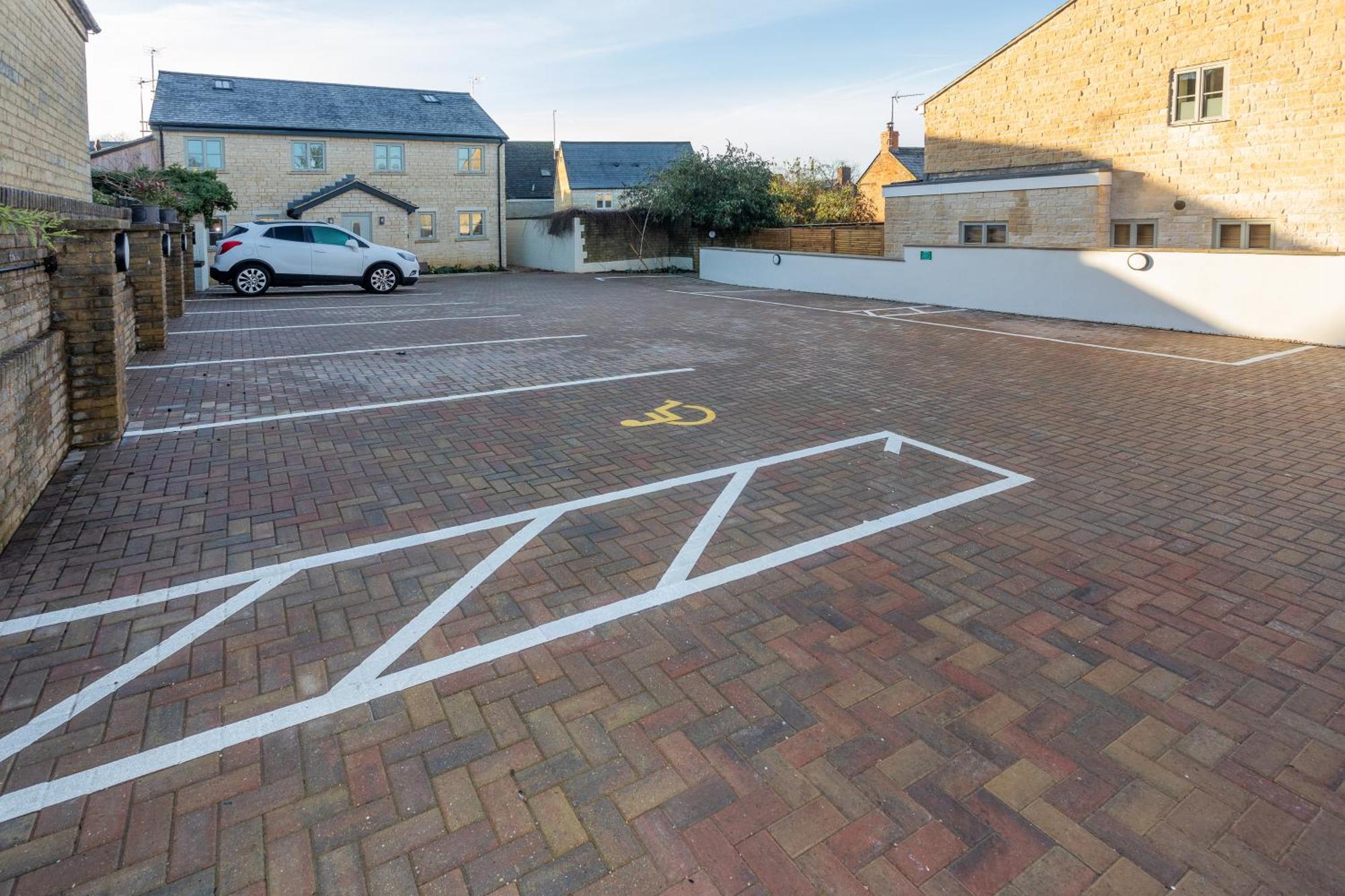 Harpers Yard - 30 Holiday home *